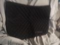 Tapis cheval noir