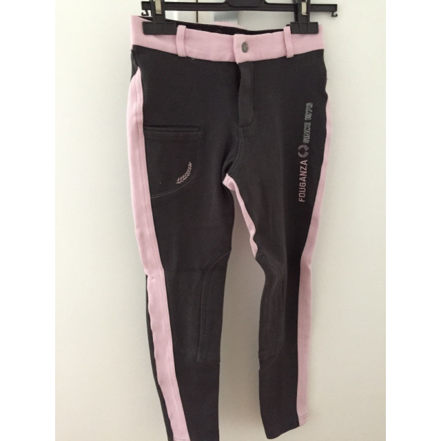 Pantalon fouganza rose clair et gris.