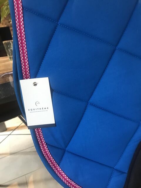 Tapis equitheme