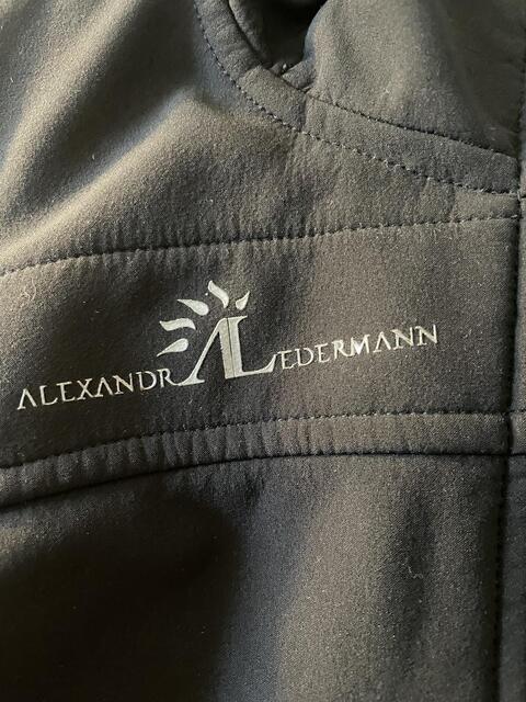 veste alexandra ledermann