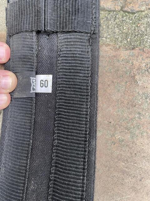 Sangle shetland noire 60 cm