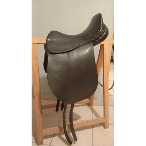 Selle de dressage portugaise