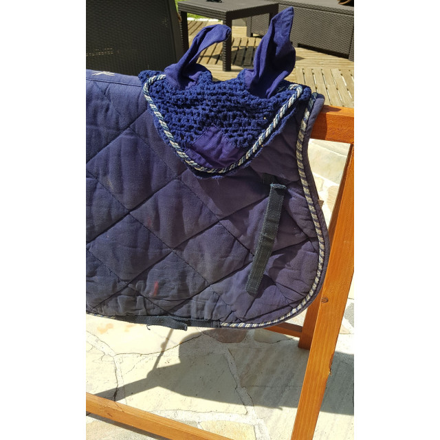 Tapis bleu + bonnet