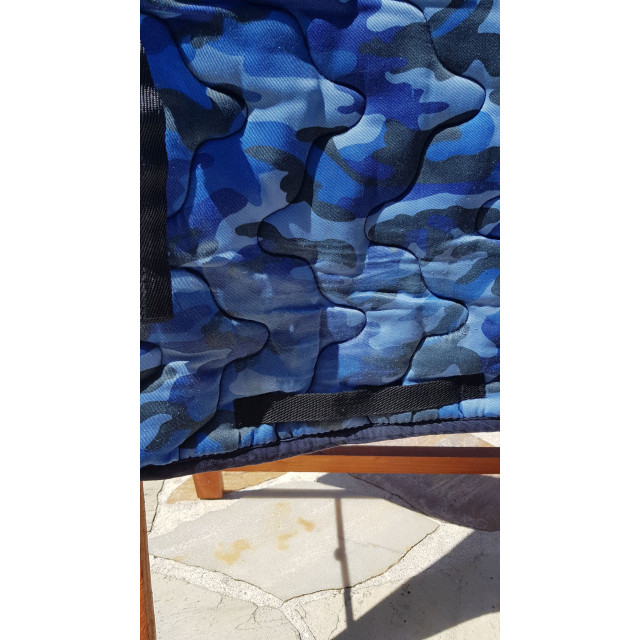 Tapis army bleu