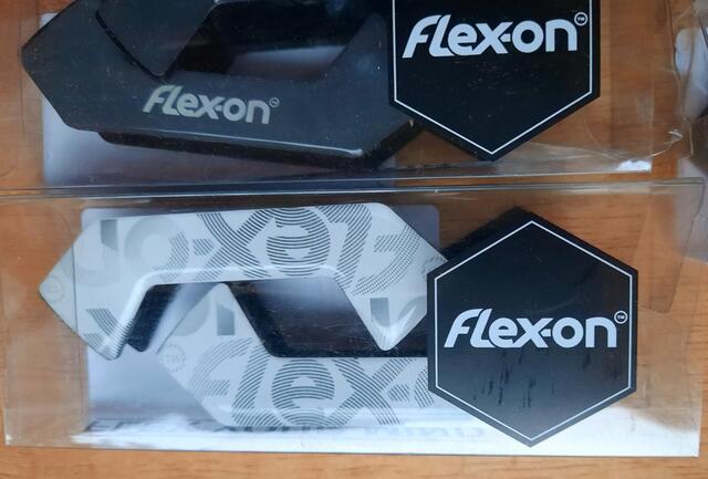 Stickers flex on safe
