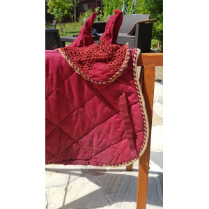 Lot tapis rouge + bonnet