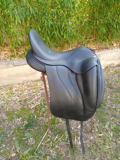 Selle dressage antarès 17,5