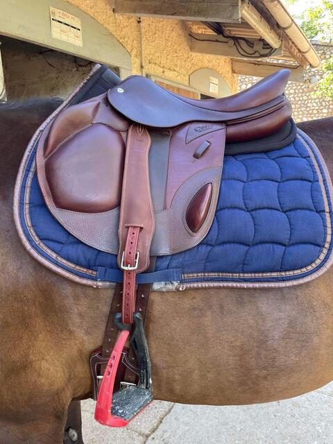 Selle monoquartier CWD 17,5p
