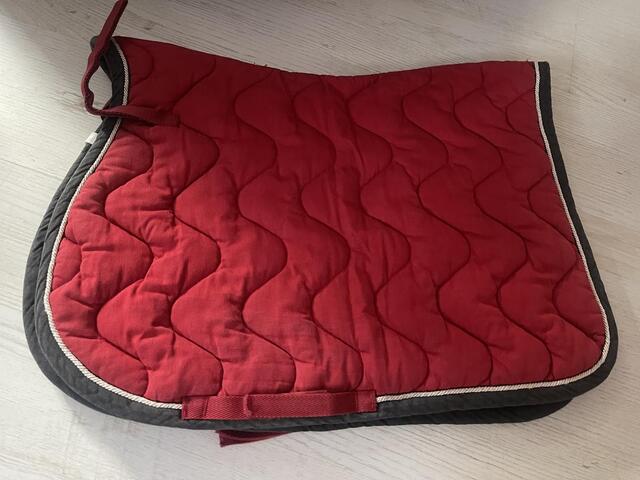 Tapis Equitheme Rouge
