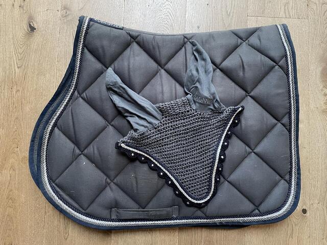 Tapis+ bonnet gris wagner