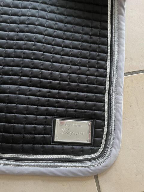Vends lot de 3 tapis de dressage