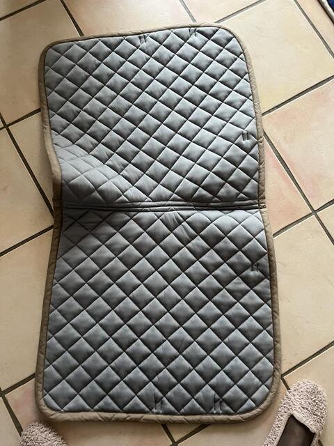 Vends lot de 3 tapis de dressage