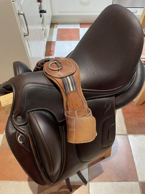 selle de dressage TEMPO Antares