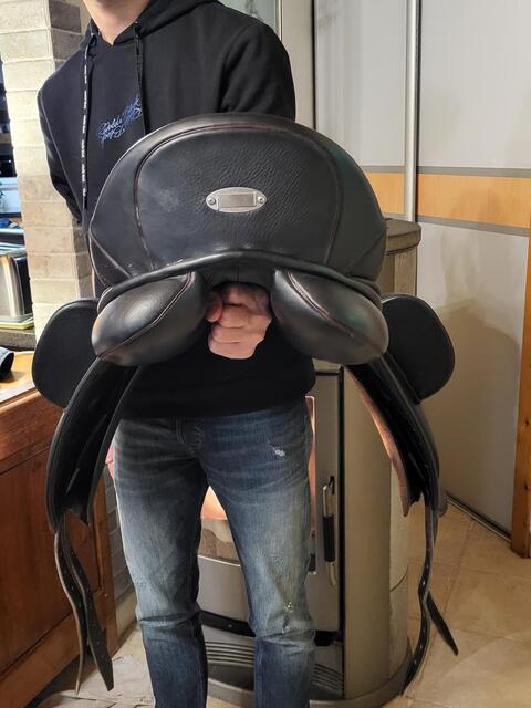 Selle de dressage Zaldi
