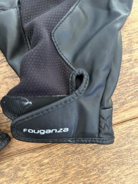 Paire de gants noir Fouganza
