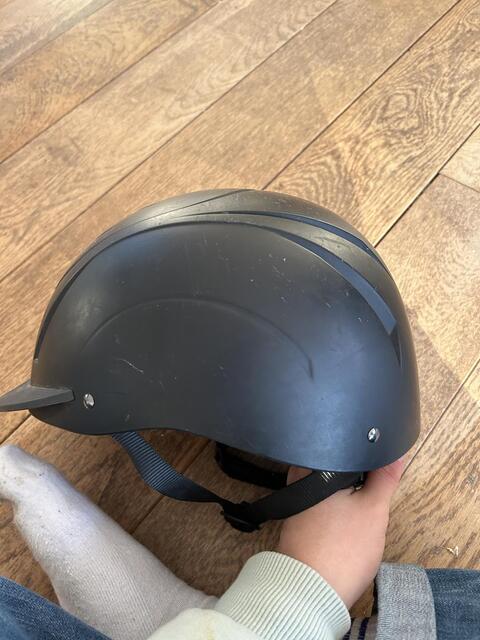 Casque Fouganza noire avec inscription