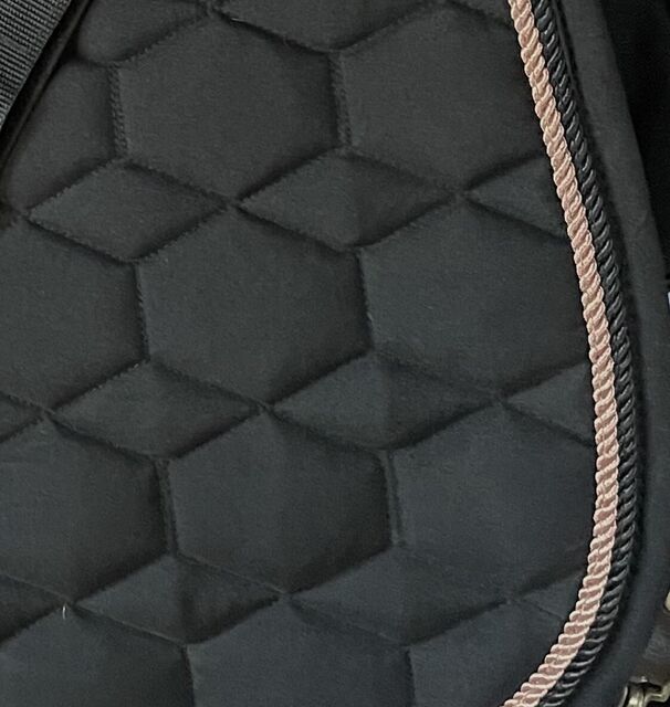 Tapis dressage HKM SPORT