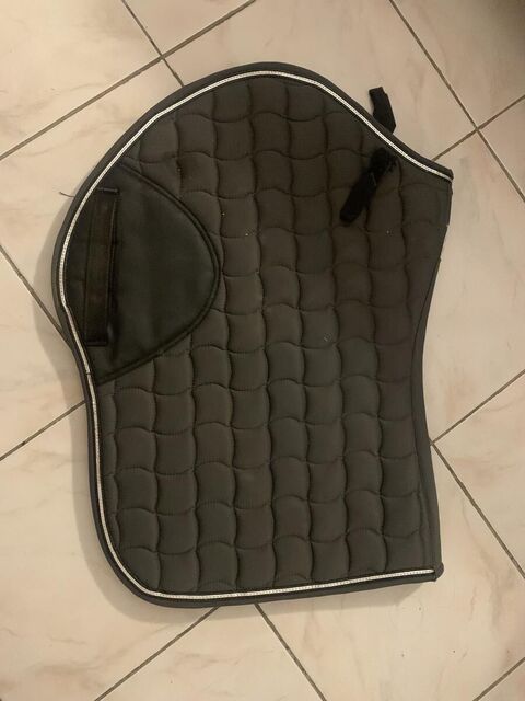 Tapis gris