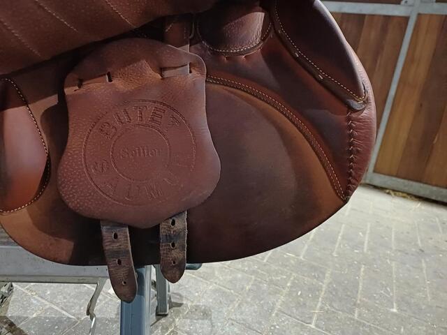 Selle butet