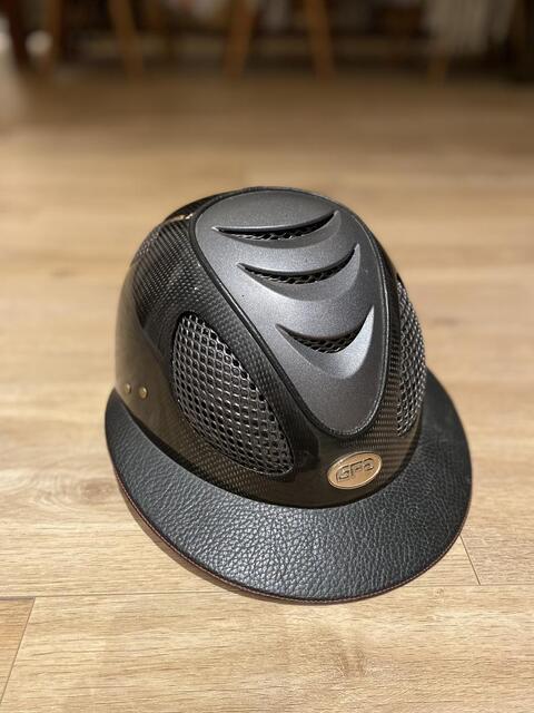 Casque GPA First Lady Carbone Visière rouge