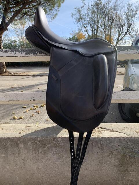 Selle de dressage Fairfax