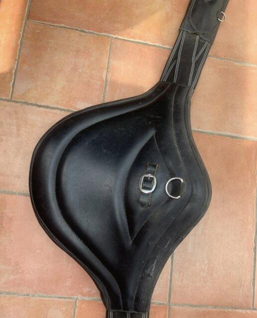 Bavette cuir noir Norton Pro