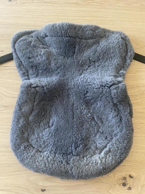 Amortisseur mouton gris