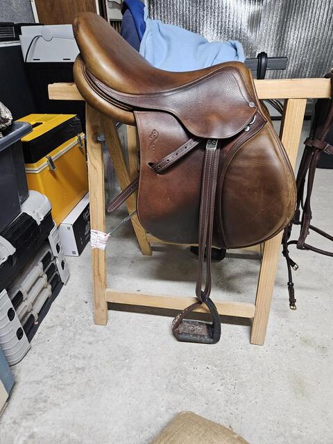 Selle Antarès 17,5 pouces