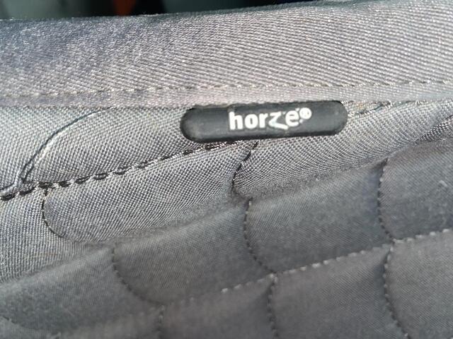 Tapis gris