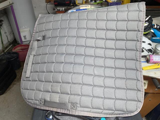 Tapis gris