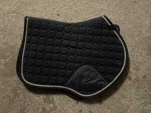 Tapis de selle