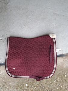 Tapis Showmaster bordeaux - très bon état