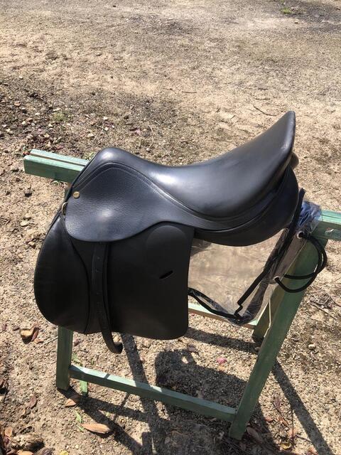 Selle Terry’s 17 pouces