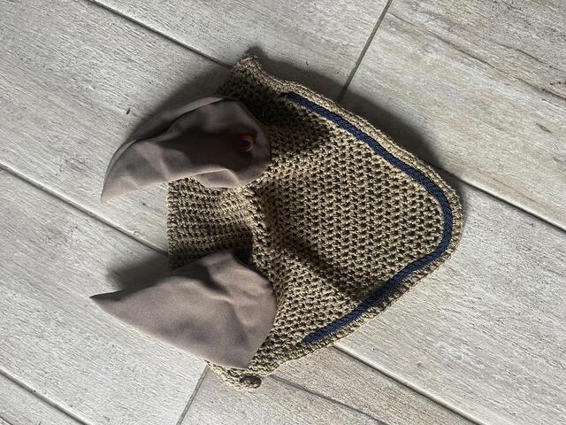 bonnet