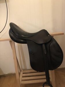 Selle Devoucoux 17,5