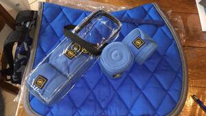 Ensemble bonnet tapis + bande