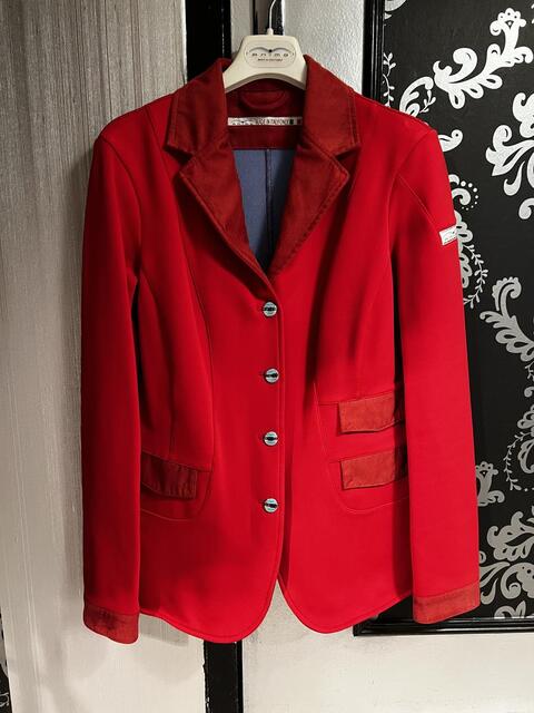 Veste de concours rouge animo