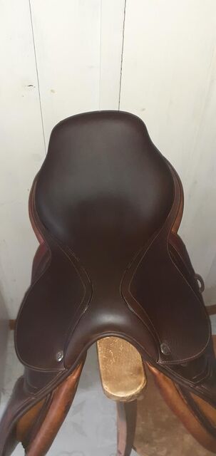 Selle CWD SE02 17", quartiers 2L, refaite en 2022
