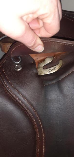 Selle CWD SE02 17", quartiers 2L, refaite en 2022