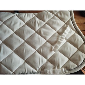 Tapis blanc
