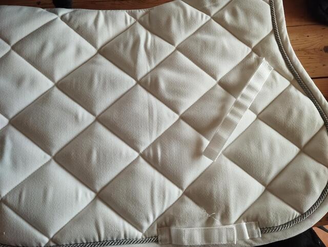 Tapis blanc
