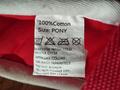 Tapis rouge poney
