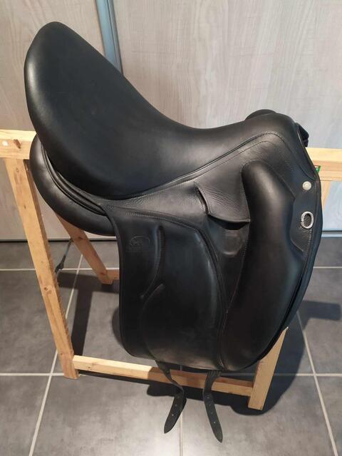 Selle dressage DEVOUCOUX