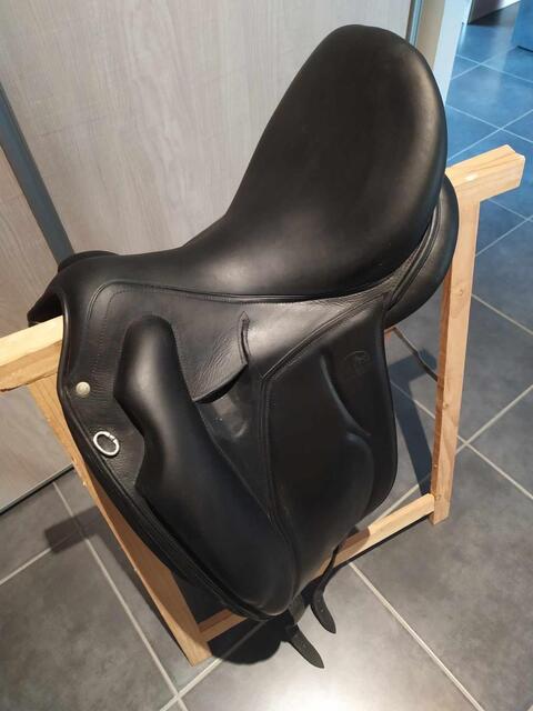 Selle dressage DEVOUCOUX
