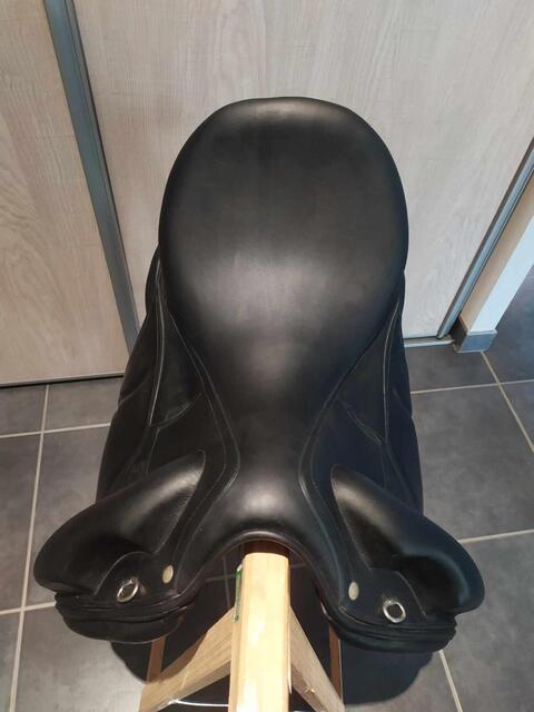 Selle dressage DEVOUCOUX