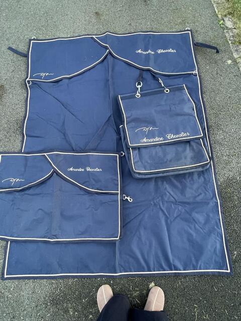 Ensemble tenture box Doyon