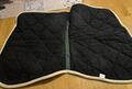 Tapis vert et beige HFI