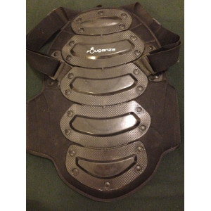 Ensemble de bombe et coque dorsale