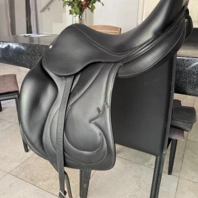 Selle Dressage Antarès Modèle Cadence