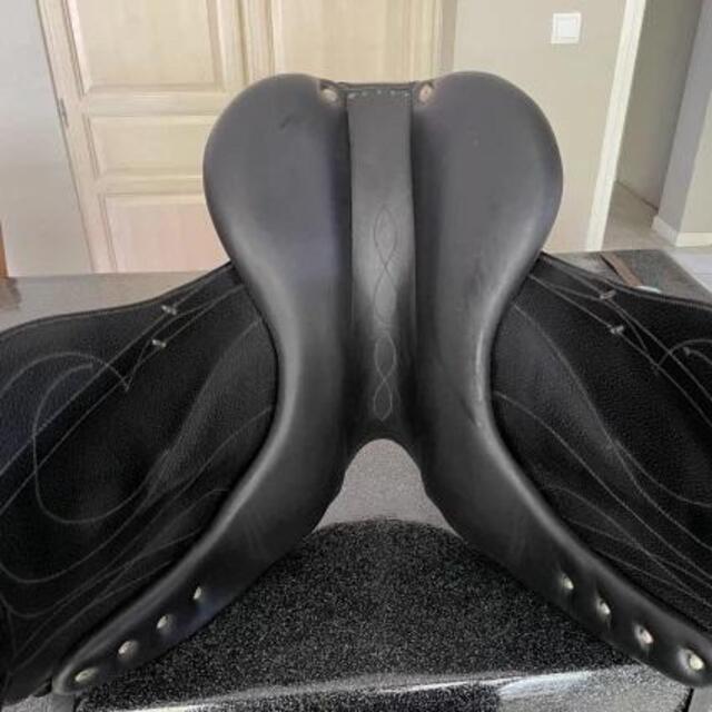 Selle Dressage Antarès Modèle Cadence
